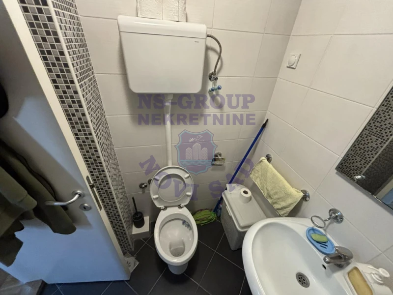 Stan na prodaju Novi Sad 40m2, 579853