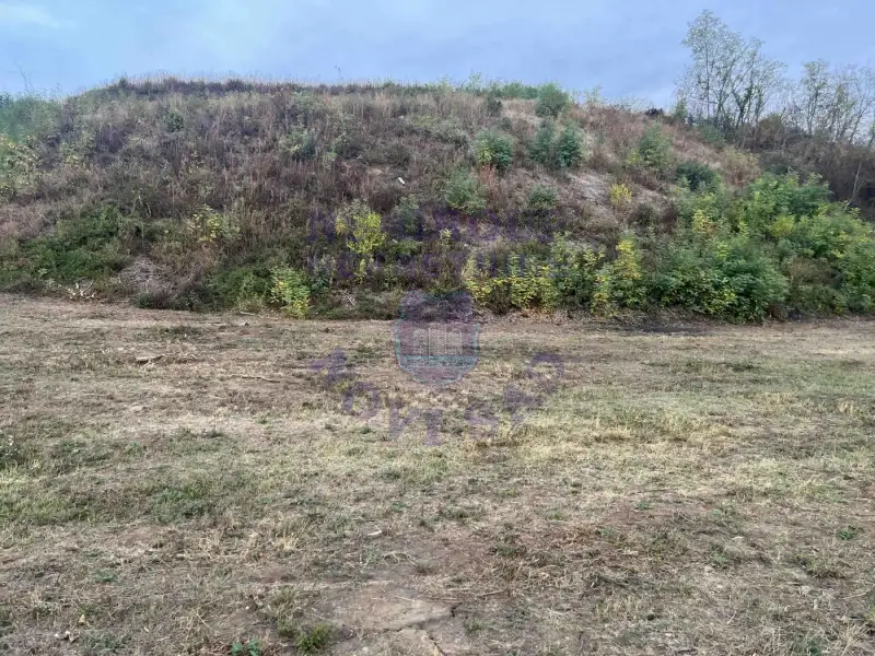 Plac na prodaju Rakovac 1113m2, 579547