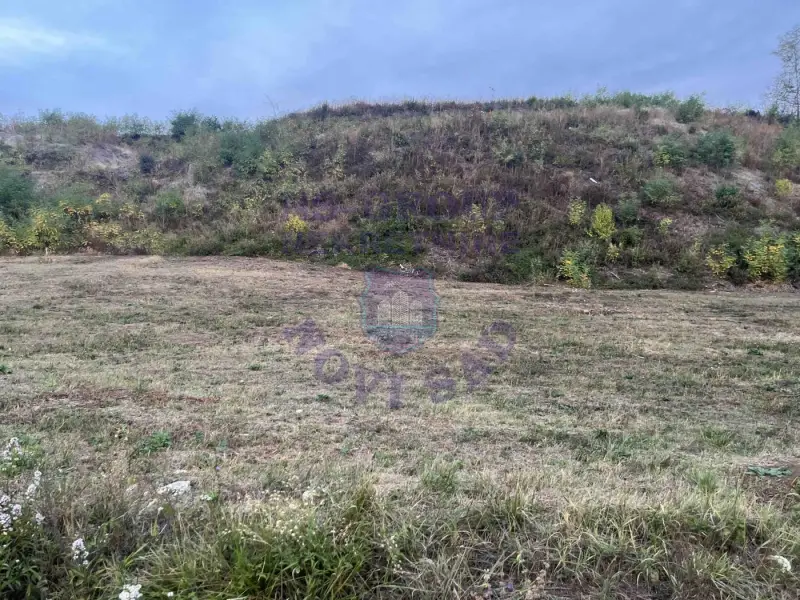 Plac na prodaju Rakovac 950m2, 579555