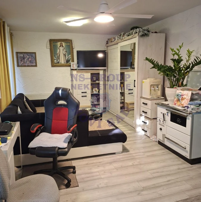 kuca na prodaju Žabalj, 250m2 579898