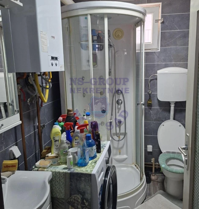 kuca na prodaju Žabalj 250m2 579898