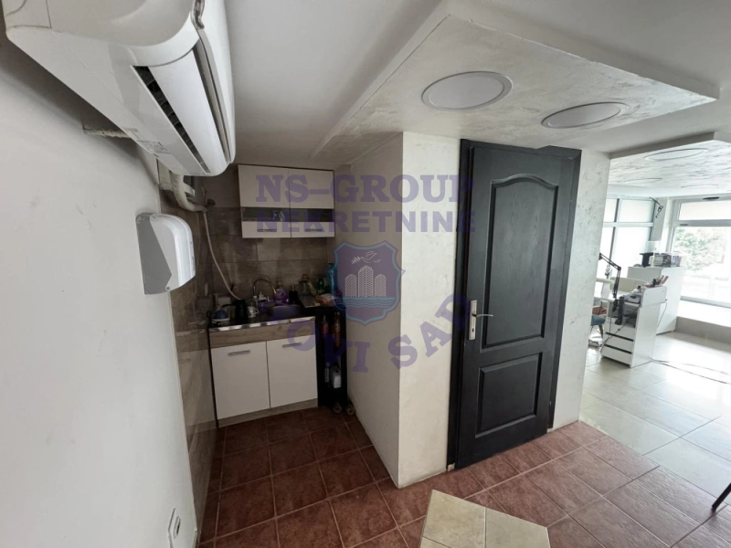 lokal na prodaju Novi Sad 78m2 579868