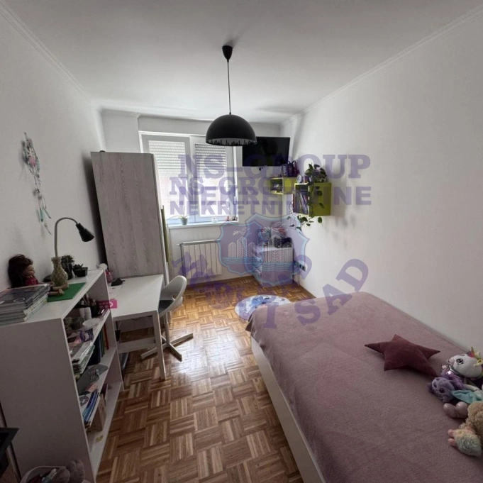 Stan za izdavanje Novi Sad 74m2, 17718