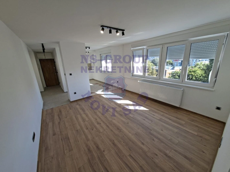stan na prodaju Novi Sad 64m2 579879