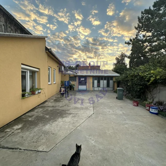 Kuća na prodaju Bački Petrovac 120m2, 579785