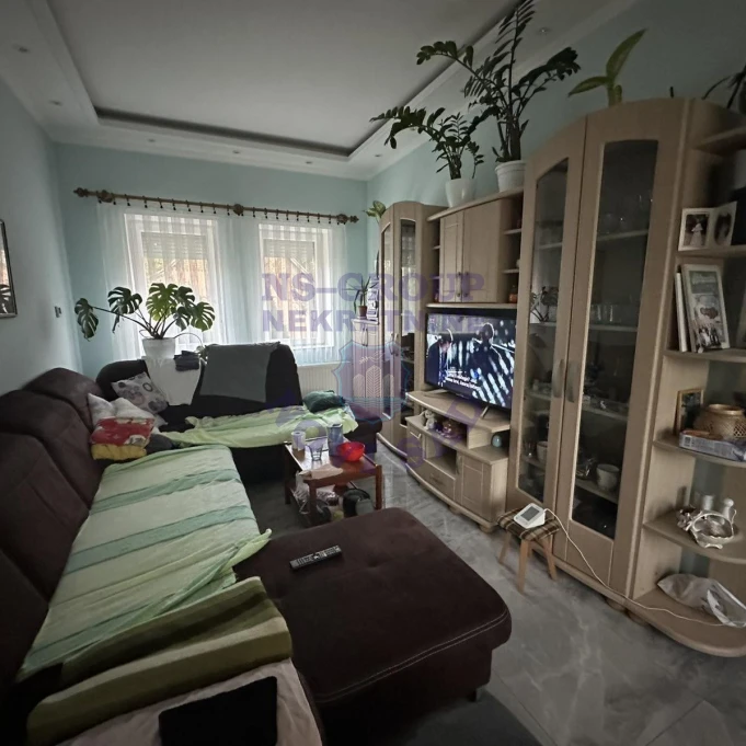 Kuća na prodaju Bački Petrovac 120m2, 579785