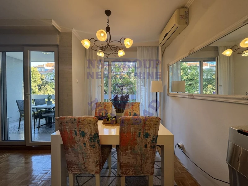 Stan na prodaju Novi Sad 72m2, 580035