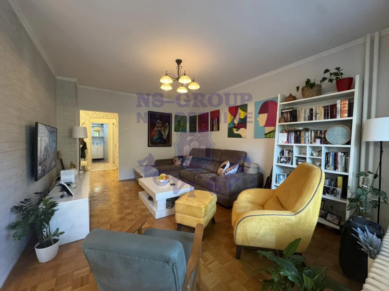 Stan na prodaju Novi Sad 72m2, 580035