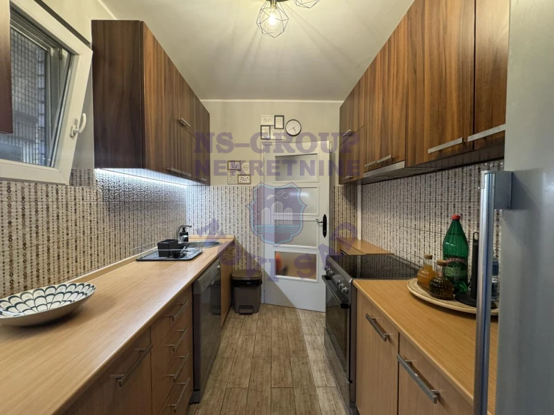 Stan na prodaju Novi Sad 72m2, 580035