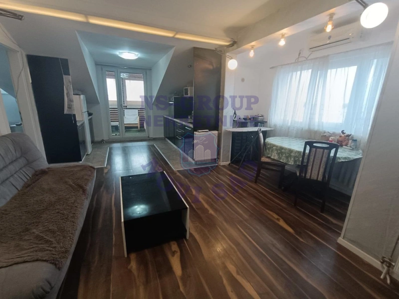 stan na prodaju Novi Sad 81m2 580074