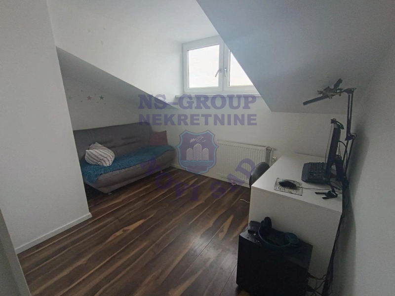 stan na prodaju Novi Sad 81m2 580074