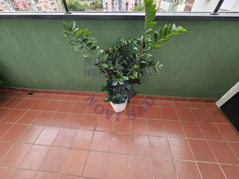 Stan na prodaju Novi Sad 76m2, 580174