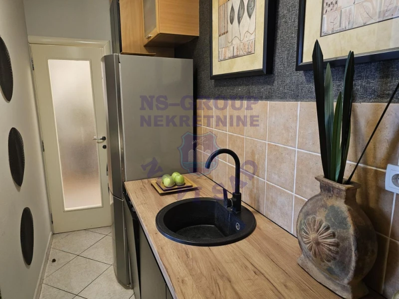Stan na prodaju Novi Sad 76m2, 580174