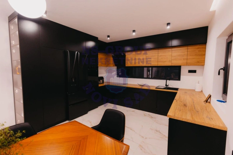 Kuća na prodaju Veternik 122m2, 580093