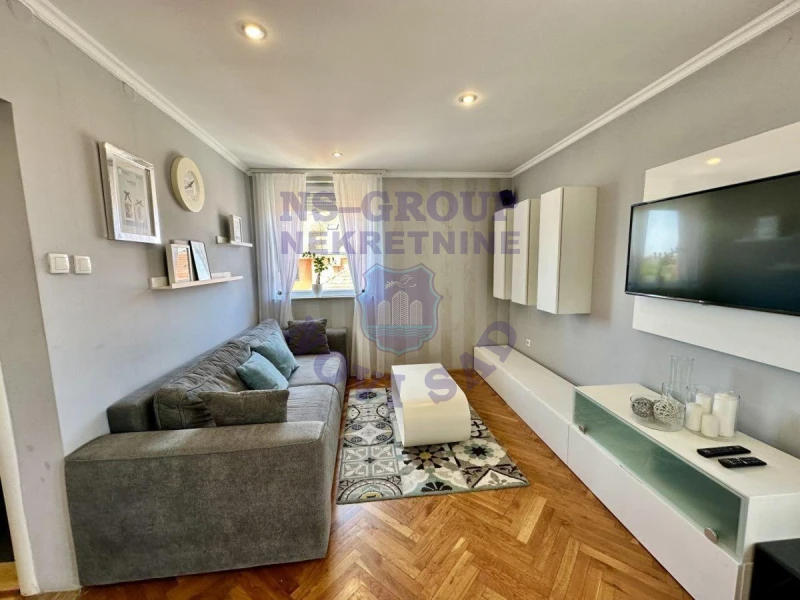 stan na prodaju Novi Sad, 33m2 579979