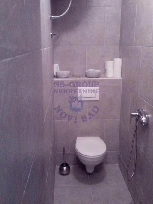Lokal za izdavanje Novi Sad 41m2, 17717