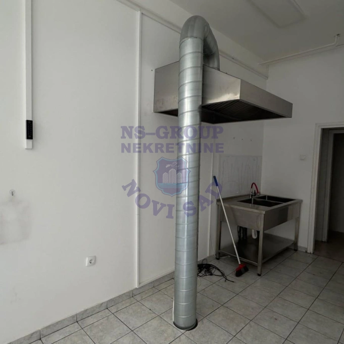 Lokal na prodaju Novi Sad 42m2, 17666