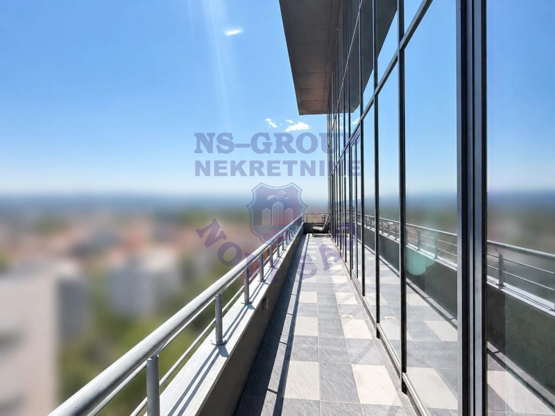 Stan za izdavanje Novi Sad 312m2, 17722
