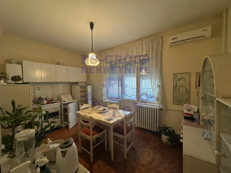 Stan za izdavanje Novi Sad 68m2, 17725