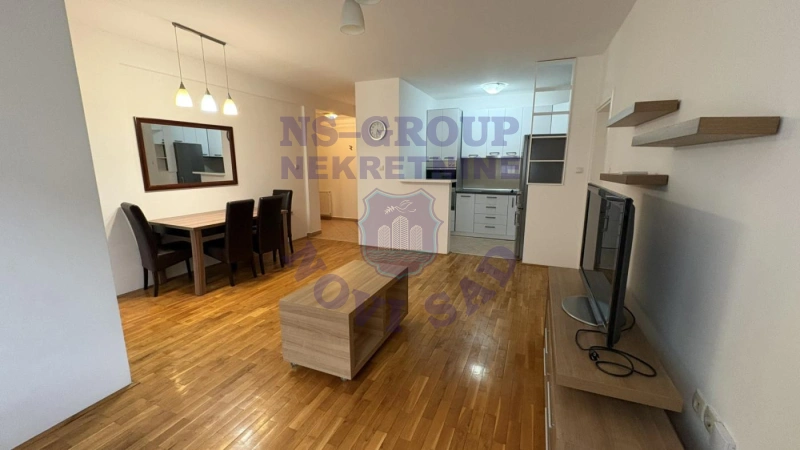 Stan za izdavanje Novi Sad 75m2, 565412