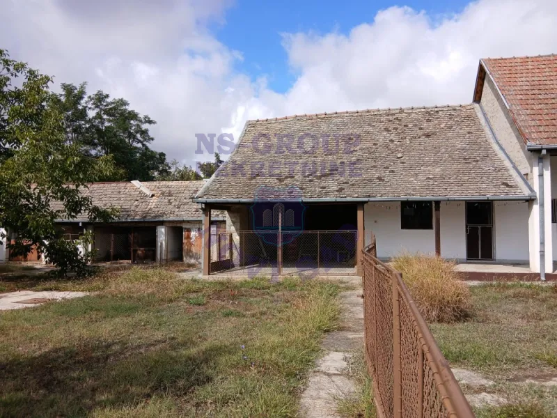 Kuća na prodaju Ravno Selo 210m2, 580217