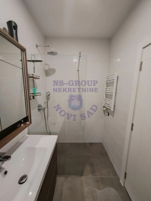 stan na prodaju Novi Sad 57m2 580159