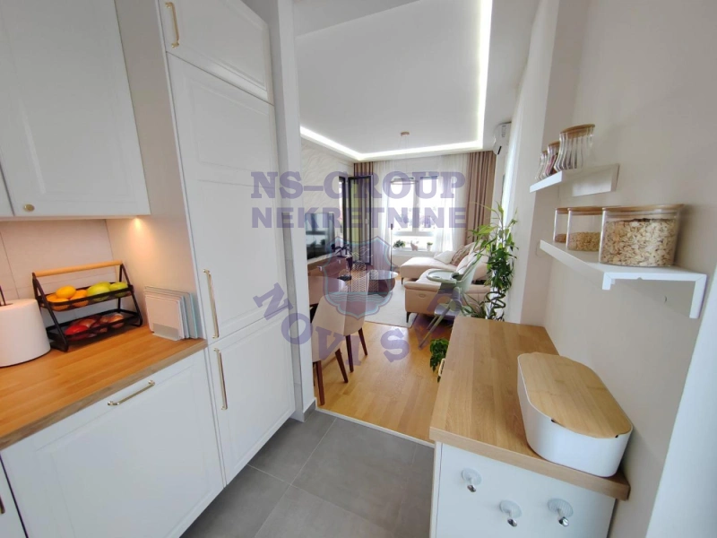 stan na prodaju Novi Sad 57m2 580159