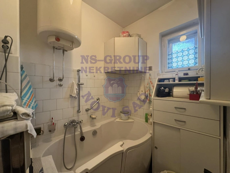 Stan na prodaju Novi Sad 68m2, 580137