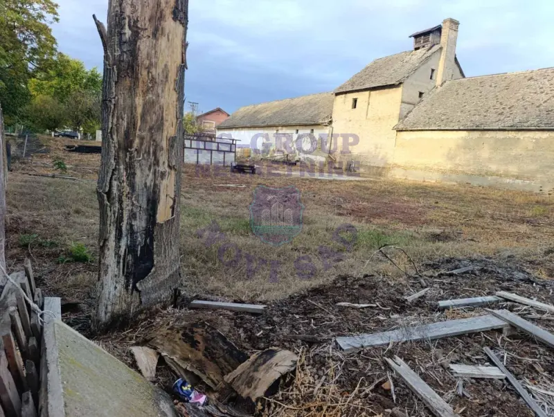 Plac na prodaju Bački Petrovac 2517m2, 580199