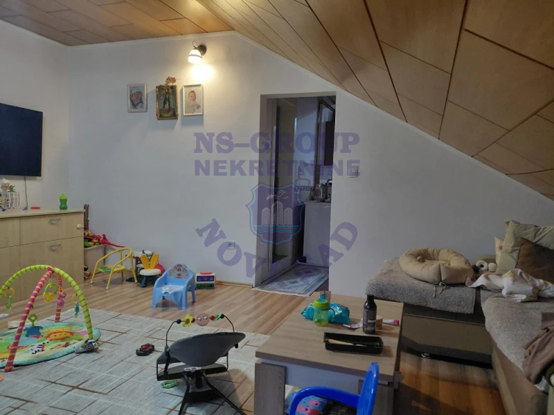 Stan na prodaju Šajkaš 84m2, 580096