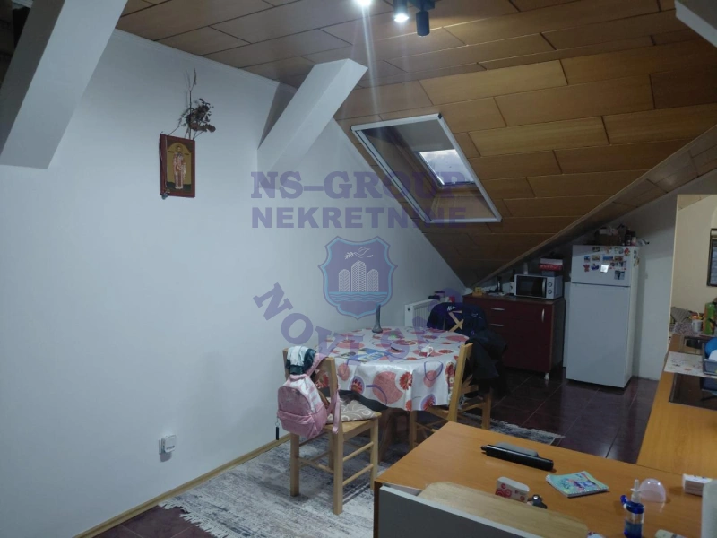 Stan na prodaju Šajkaš 84m2, 580096