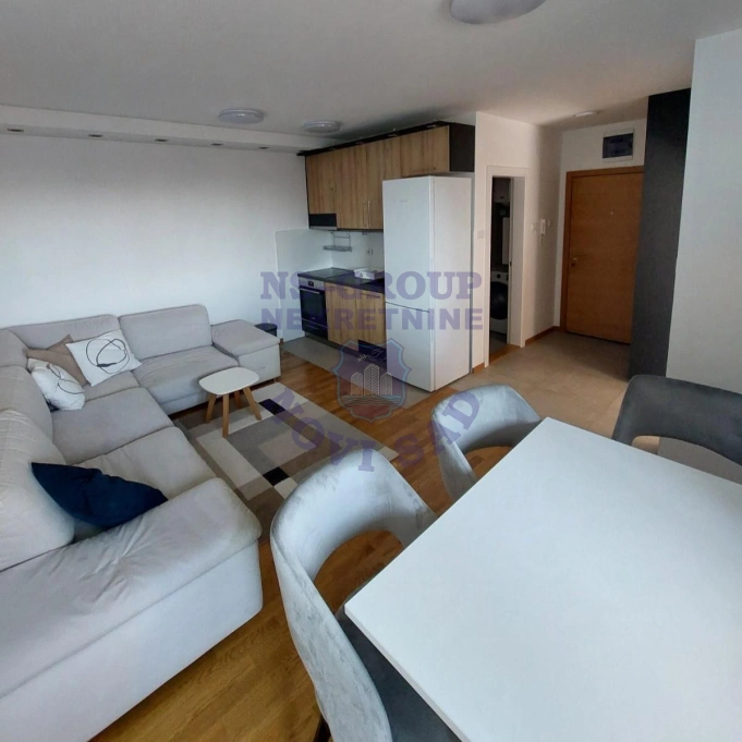 Stan za izdavanje Novi Sad 40m2, 17727