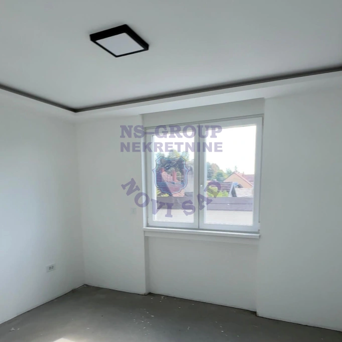 Lokal na prodaju Novi Sad 290m2, 17713