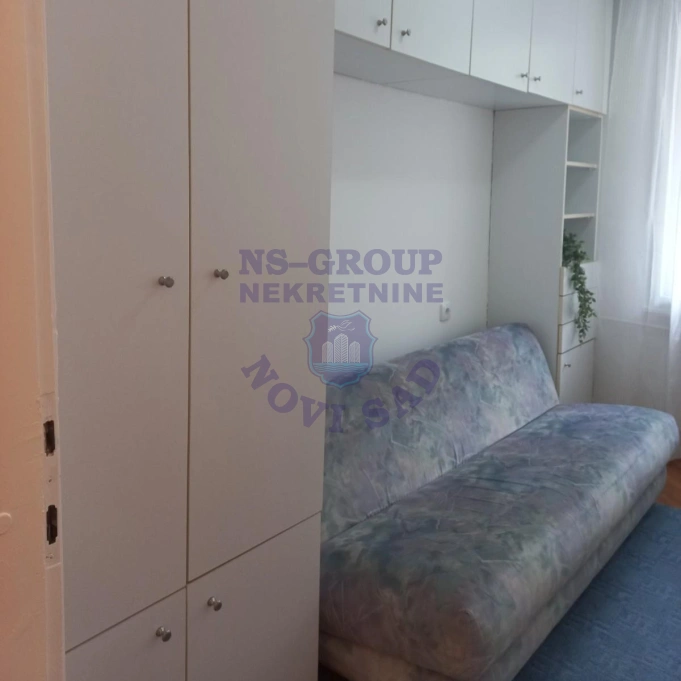 Stan za izdavanje Novi Sad 50m2, 17735