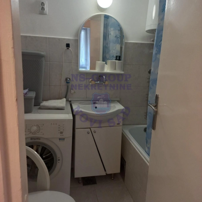 Stan za izdavanje Novi Sad 50m2, 17735