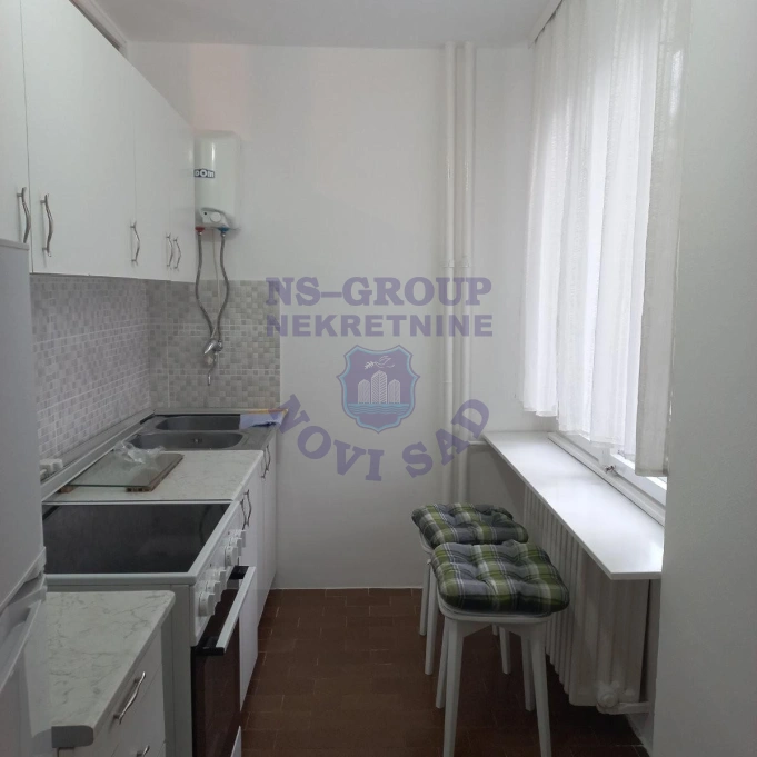 Stan za izdavanje Novi Sad 50m2, 17735