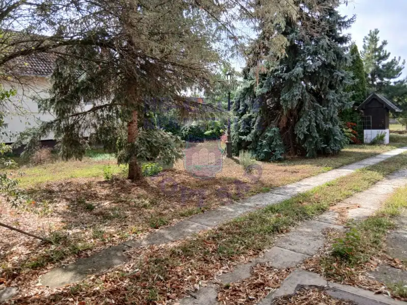 Kuća na prodaju Ravno Selo 210m2, 580217