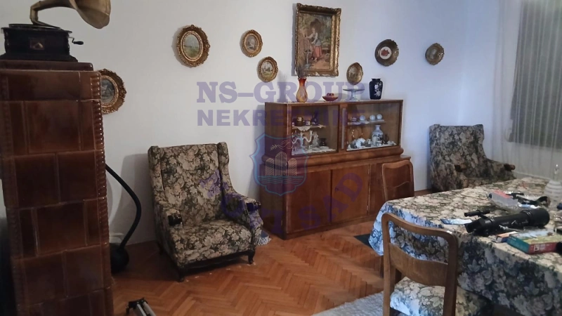 Kuća na prodaju Ravno Selo 210m2, 580217