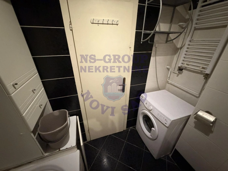 Stan na prodaju Novi Sad 64m2, 580229