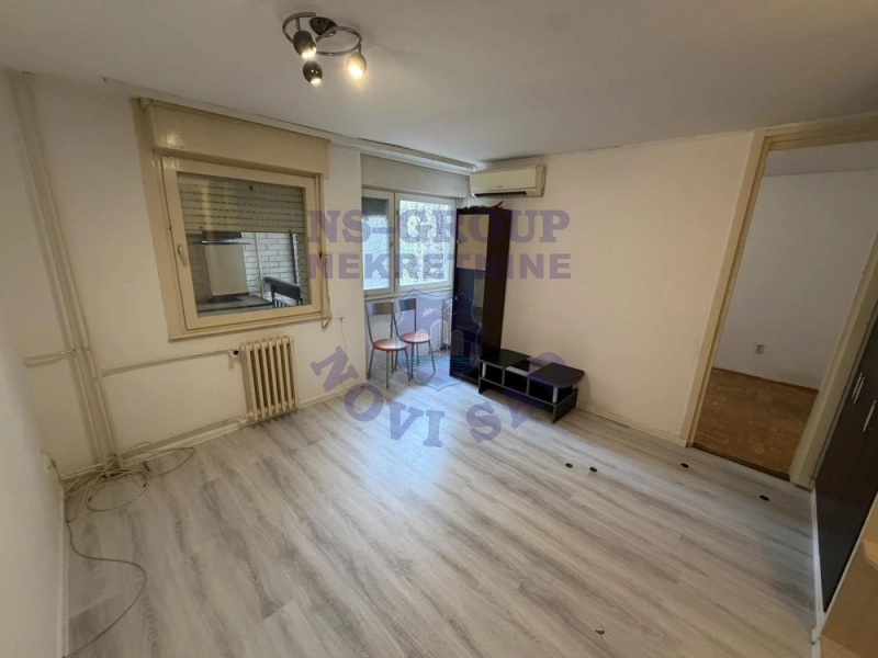 stan na prodaju Novi Sad, 64m2 580229