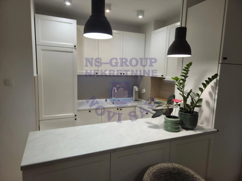 Stan na prodaju Novi Sad 54m2, 580311
