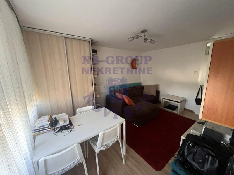 Stan na prodaju Novi Sad 40m2, 580338