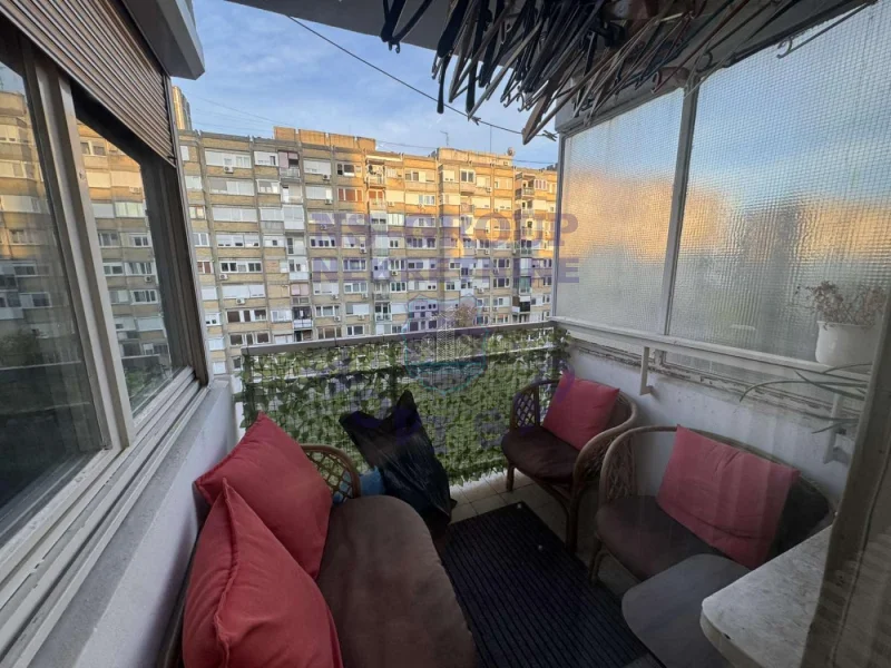 Stan na prodaju Novi Sad 65m2, 580378