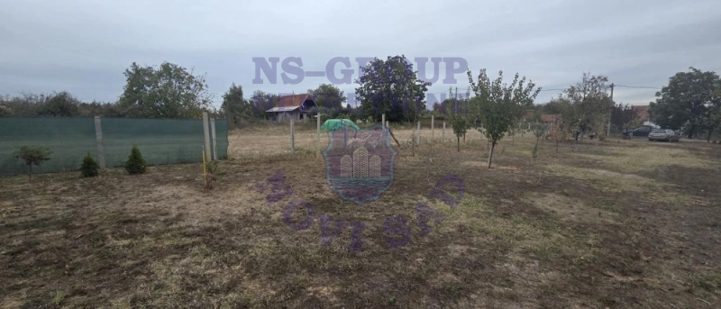 plac na prodaju Čortanovci, 705m2 580324