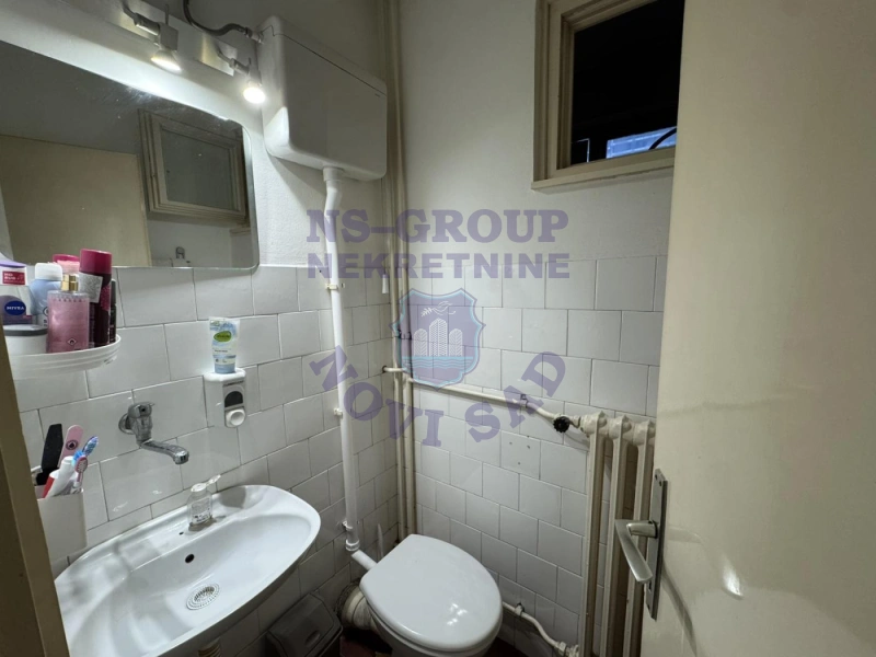Stan na prodaju Novi Sad 65m2, 580378