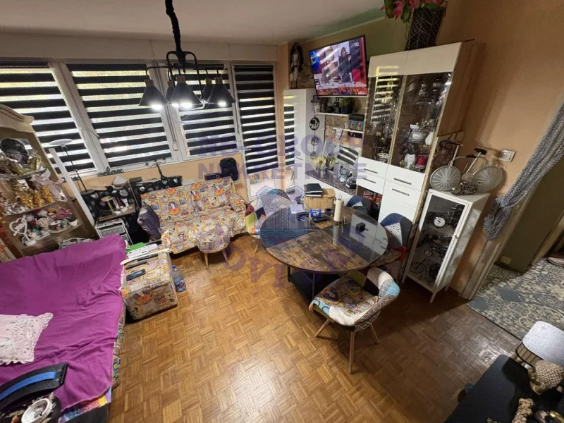 stan na prodaju Novi Sad, 59m2 580232