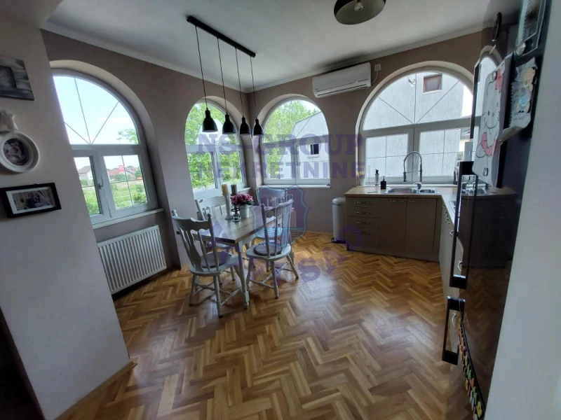 Kuća na prodaju Novi Sad 346m2, 579749