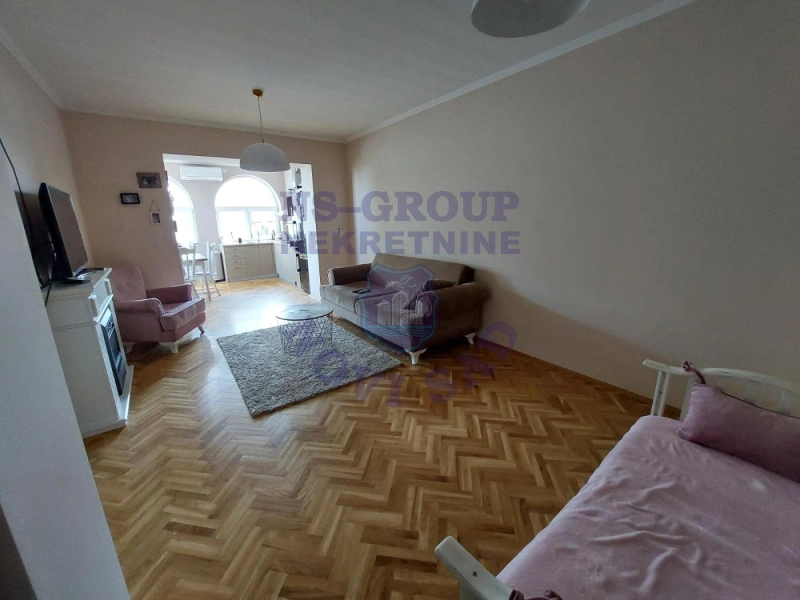 Kuća na prodaju Novi Sad 346m2, 579749