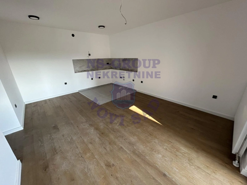 Stan na prodaju Novi Sad 43m2, 560269