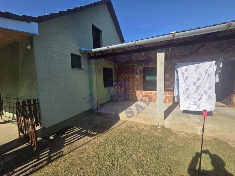 Kuća na prodaju Bečej 63m2, 580426